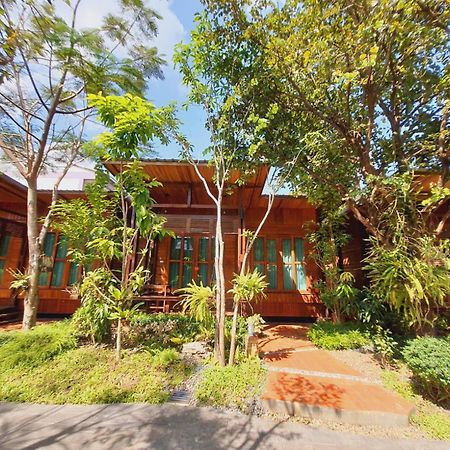 Areeya Phubeach Resort Wooden House Ban Chong Phli Εξωτερικό φωτογραφία